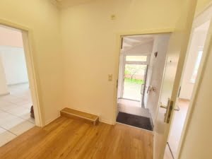 VERMIETET! Großzügige 3-Zimmerwohnung mit Wohnküche – ruhig in Eckenheim