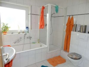 VERKAUFT! Ihr neues Heim erwartet Sie! Reihenhaus: 5 Zimmer + Terrasse + Garten + 2 KFZ-Stellplätze