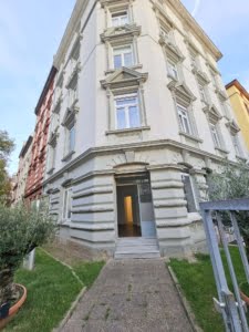 VERMIETET! Top Lage Nähe Schweizer Platz 2 Gewerberäume + Küche + WC – Büro/Praxis/Einzelhandel mgl.