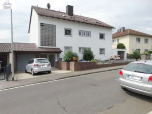 VERMIETET! Bezahlbar! Sonnige gemütliche 4 Zimmer – Dachgeschosswohnung – Top Lage Hofheim Kapellenberg
