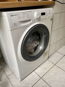 VERMIETET! Schicke 3 Zimmerwohnung inkl. mgl. Gartennutzung – Top Lage Nähe Schweizerstr.