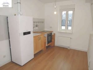 VERMIETET! Schick! Saniert! 1 Zimmer mit Balkon + Wohnküche – Top Lage Bornheim Nähe Berger Str.