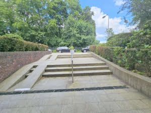 RESERVIERT! Schicke 5 Zimmer + 2 Balkone -Fußbodenheizung – Schwimmbad + Sauna im Haus – ruhig in Niederrad