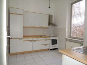 VERMIETET! Hell und freundlich: 2 Zimmerwohnung mit Wohnküche – ruhig und zentral in Heddernheim