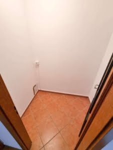 VERMIETET! Schicke 2 Zimmer Wohnung mit Balkon – Sachsenhausen + POOL+SAUNA im Haus!