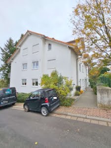 VERKAUFT! Panoramablick! Große 2 Zimmerwohnung mit Dachterrasse + TG-Platz – Top Lage Bad Vilbel