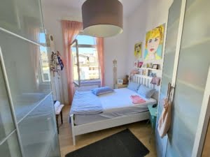 VERMIETET! Gemütliche 2 Zimmerwohnung mit Wohndiele + Wannenbad – ruhig+ zentral in Rödelheim