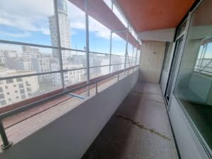 VERMIETET! Schicke 2 Zimmer Wohnung mit Balkon – Sachsenhausen + POOL+SAUNA im Haus!