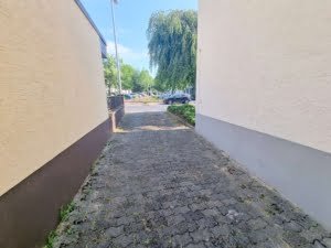 VERKAUFT! gepflegtes MFH mit 5-6 Whg. + 1 Garage + Hof + Garten – zentrale Lage Bad Soden
