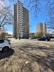 VERKAUFT! Kapitalanlage oder Eigennutzung ! Großzügige 2 Zimmerwohnung mit Balkon – Niederrad