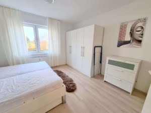 VERMIETET! Top gepflegte 2 Zimmerwohnung mit Südbalkon + TG-Platz – zentral in Oberrad