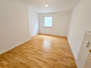 VERMIETET! Top Westendlage! Gemütliche, sonnige 2 Zimmerwohnung mit Balkon + Einbauküche inkl.
