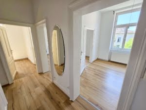 VERMIETET! Altbaucharme ! Gemütliche 2 Zimmerwohnung mit Wohnküche inkl. neuer EBK