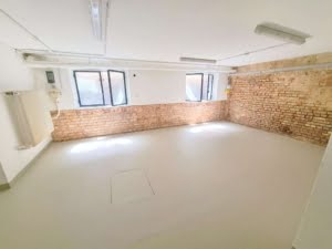 VERMIETET! Top Lage Nordend: Attraktive Ladenfläche + großer Keller ideal für Einzelhandel
