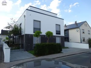 VERMIETET! Schicke Penthouse 3- Zimmer Wohnung mit Rund um Terrasse in ruhiger Lage Nieder Roden