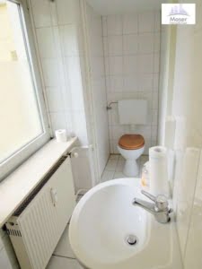 VERMIETET! Gemütliche 2 Zi Wohnung im Hochparterre geräumige Wohnküche – zentral in Heddernheim