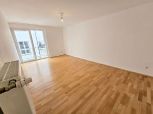 VERMIETET! Top Westendlage! Gemütliche, sonnige 2 Zimmerwohnung mit Balkon + Einbauküche inkl.