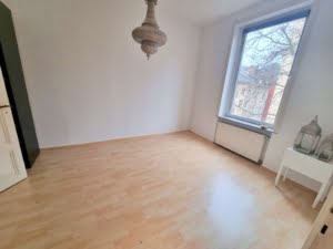 VERMIETET! Altbaucharme Gemütliche + helle 3 Zimmerwohnung – ruhig und zentral Nähe Berger Str.