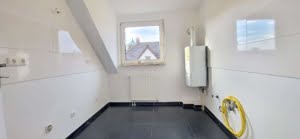 VERKAUFT! 2 Zimmerwohnung mit Süd-Balkon + KFZ-Stellplatz-Nähe Klinikum Höchst-einzugsbereit –
