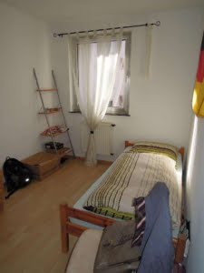 VERMIETET! Gemütliche 2 Zimmerwohnung mit Wannenbad – zentral in Rödelheim