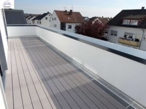 VERMIETET! Schicke Penthouse 3- Zimmer Wohnung mit Rund um Terrasse in ruhiger Lage Nieder Roden