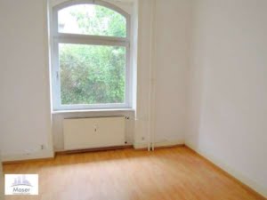 VERMIETET! Gemütliche 2 Zi Wohnung im Hochparterre geräumige Wohnküche – zentral in Heddernheim
