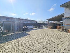 VERMIETET! Produktions-/Lagerhalle mit Bürofläche mit hervorragender Anbindung