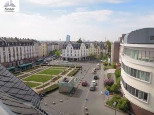 VERMIETET!Stylisch ! Große 3-Zimmer Maisonette mit 2 Balkonen – Top Lage Bornheim Nähe Berger Str.