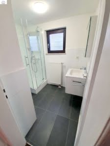 VERMIETET! neu saniert! Gemütliche 2 Zimmer Gartenwohnung im 2-Fam.Haus – zentral in Mühlheim