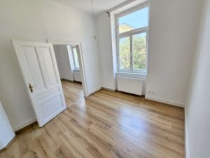 VERMIETET! Altbaucharme ! Gemütliche 2 Zimmerwohnung mit Wohnküche inkl. neuer EBK