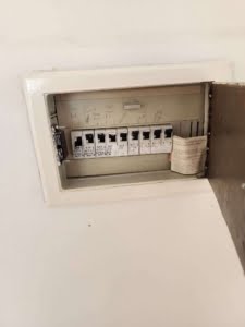 VERKAUFT! Karben-Kloppenheim: Panoramablick in großer 3 Zimmer Penthousewohnung + Einzelgarage
