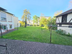 VERMIETET! Große, gemütliche 3,5 Zimmer Altbauwohnung mit Balkon – zentrale Lage Nähe TÜV Hanau