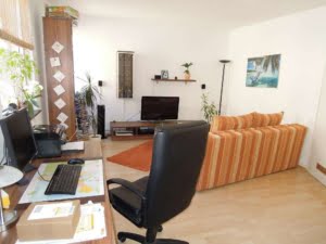 VERMIETET! Gemütliche 2 Zimmerwohnung mit Wannenbad – zentral in Rödelheim