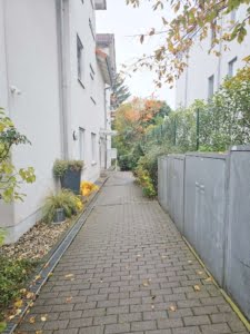 VERKAUFT! Panoramablick! Große 2 Zimmerwohnung mit Dachterrasse + TG-Platz – Top Lage Bad Vilbel