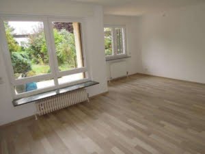 VERMIETET! Willkommen Zuhause – 4 Zimmer + Balkon + Terrasse + Garten – ruhig in FFM-Niederursel