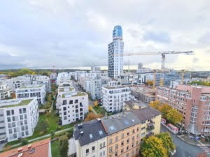 VERMIETET! Schicke 2 Zimmer Wohnung mit Balkon – Sachsenhausen + POOL+SAUNA im Haus!