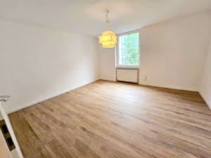 VERMIETET! Erstbezug kmpl. saniert! Sonnige 2-Zimmer Wohnung + Gartennutz.- mainnah in Fechenheim