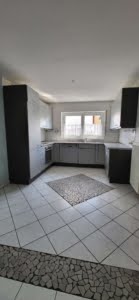 VERKAUFT! Ihr neues Heim erwartet Sie! Reihenhaus: 5 Zimmer + Terrasse + Garten + 2 KFZ-Stellplätze