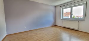 VERKAUFT! Ihr neues Heim erwartet Sie! Reihenhaus: 5 Zimmer + Terrasse + Garten + 2 KFZ-Stellplätze