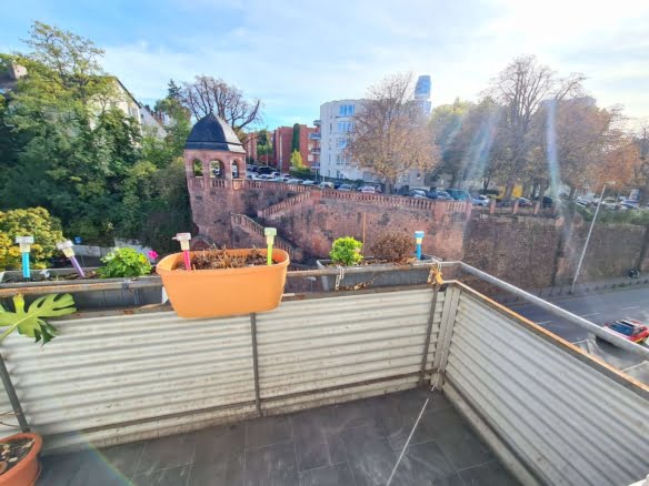 VERMIETET! Großzügige 3 Zimmerwohnung mit Südbalkon inkl EBK – zentral in Sachsenhausen
