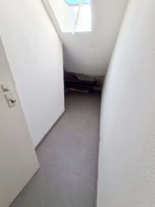 VERMIETET! Neu renoviert! 3-Zimmerwohnung mit 2 Balkonen + Wannenbad – ruhig in Bergen-Enkheim