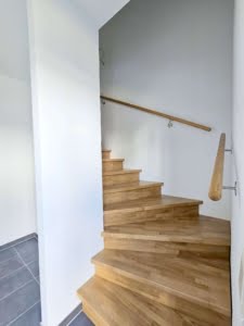 VERMIETET! Schick ! dieses nagelneue 4-Zimmer Townhouse mit Balkon + Terrasse – Offenbach