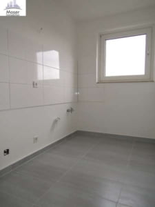 VERMIETET! Schick und gemütlich! 2 Zimmer DG-Wohnung in gepflegtem MFH zentral in Bad Soden