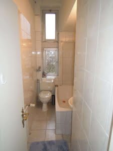 VERMIETET! Sonnige, großzügige 3 Zimmer Altbauwohnung – ruhig + zentral in Heddernheim