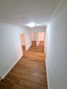 VERMIETET! Großzügige 3 Zimmerwohnung mit Südbalkon inkl EBK – zentral in Sachsenhausen