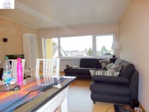 Vermietet! Großzügige, helle 3 Zimmerwohnung mit Südbalkon – zentral und ruhig in Bergen-Enkheim
