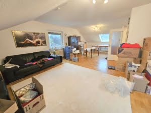 VERMIETET! Bezahlbar! 4 Zimmer – Dachgeschosswohnung – Top Lage Hofheim Kapellenberg