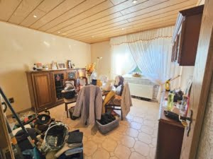 VERKAUFT! für die Familie! Einfamilienhaus mit großem Garten und Garage – ruhige Wohnlage in Karben