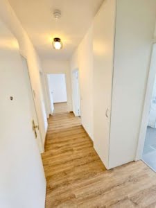 VERMIETET! Sonnige 3 Zimmerwohnung mit Balkon – ruhig in Mühlheim-Lämmerspiel