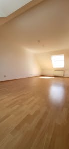 VERKAUFT! Ihr neues Heim erwartet Sie! Reihenhaus: 5 Zimmer + Terrasse + Garten + 2 KFZ-Stellplätze